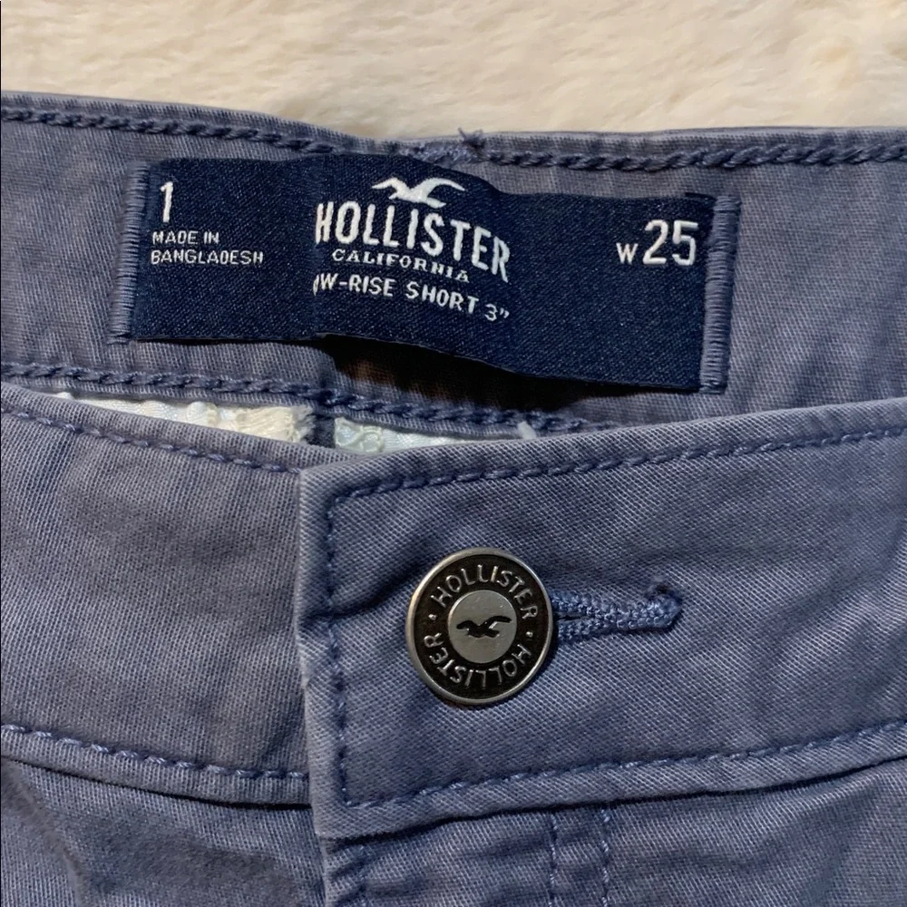 Hollister Shorts - Picture 2 of 3